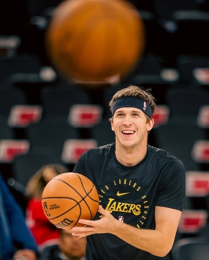 是里夫斯的, 打到西部决