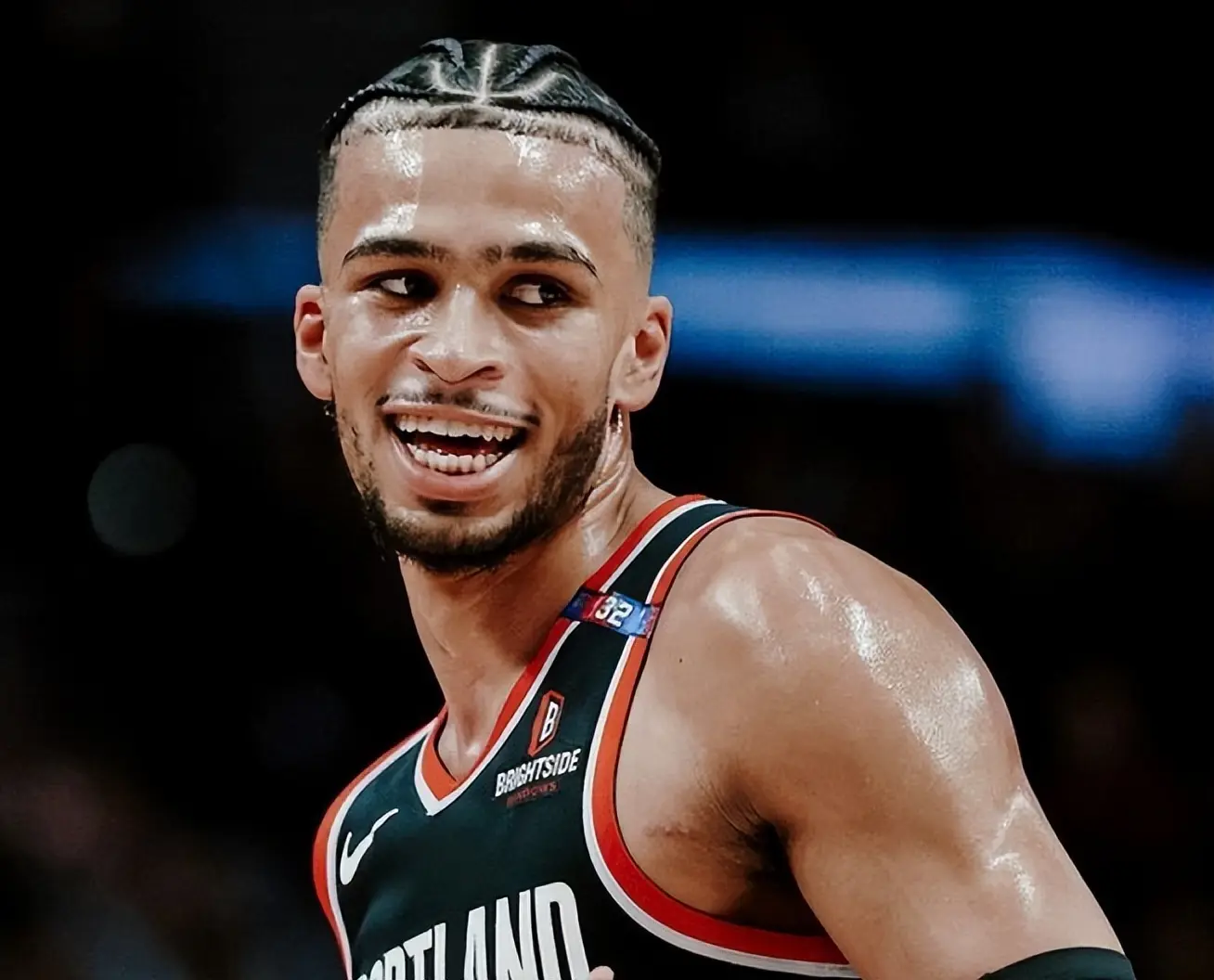 杨瀚森队友, 富保罗的经, 者出战